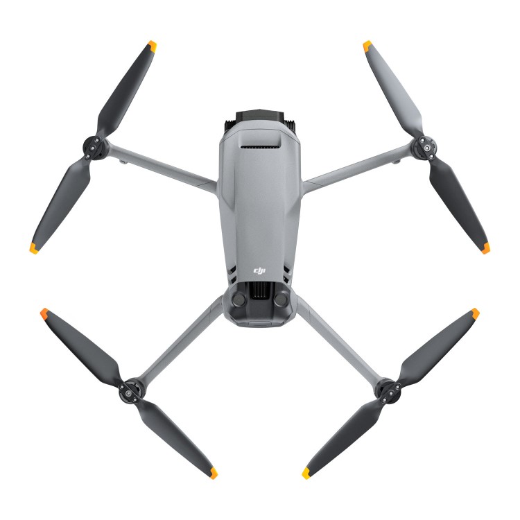 DJI Mavic 3 Pro Fly More Combo RC